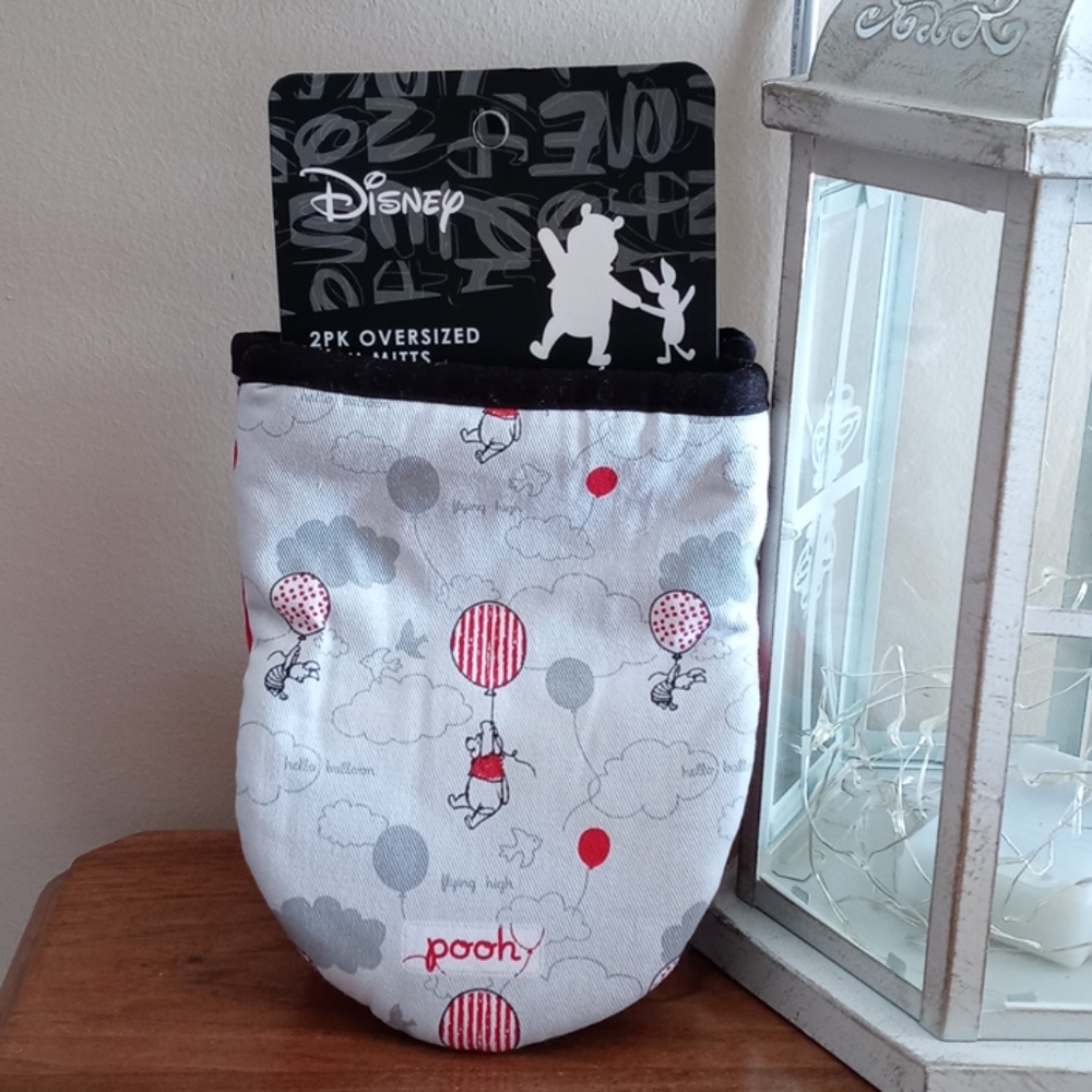 Winnie the Pooh oversized mini oven mitts